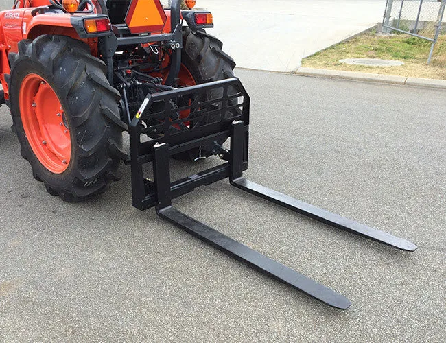 Tractor rear linkage with pallet forks